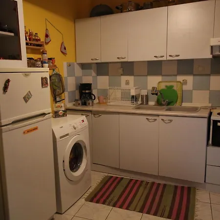 Colourful In The City Centre Apartment